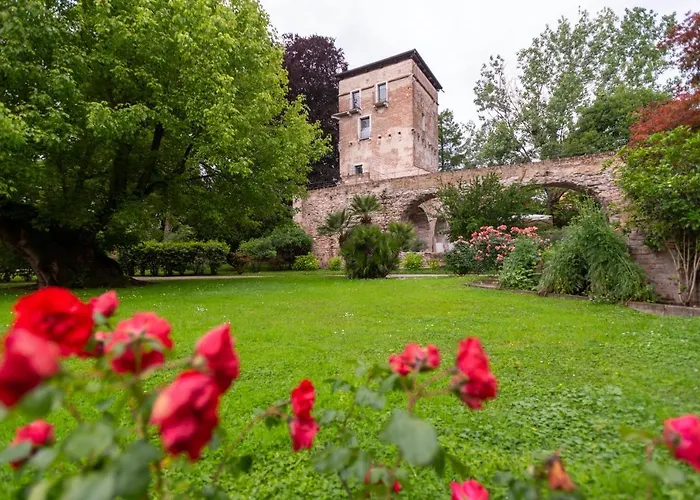 Massimago Wine Tower